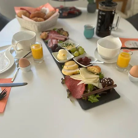 Stay Inn By Pearl - 1 Schlafzimmer - 2 Zimmer - S-Bahn - Parkplatz - Immanuel Krankenhaus - Helios Klinikum 3* Kolonie Rontgental
