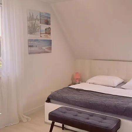 By Pearl - 2 Schlafzimmer - S-bahn - Parkplatz - Immanuel Krankenhaus - Helios Klinikum Kolonie Rontgental