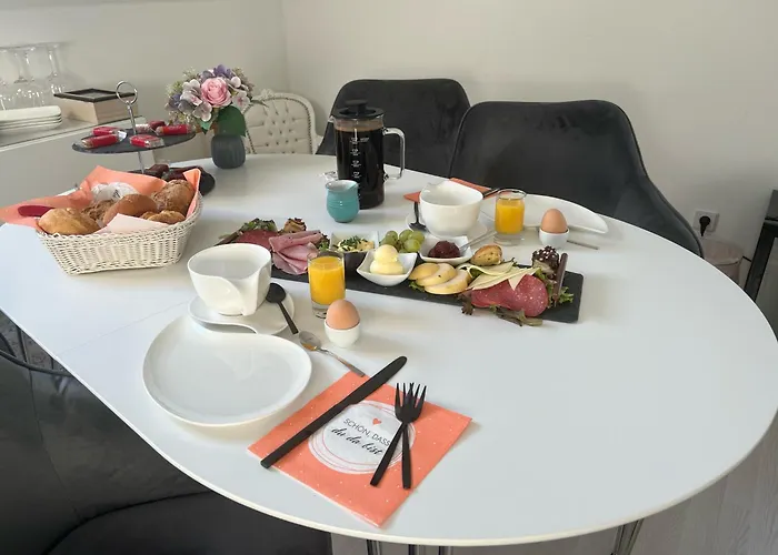 By Pearl - 2 Schlafzimmer - S-bahn - Parkplatz - Immanuel Krankenhaus - Helios Klinikum Kolonie Rontgental